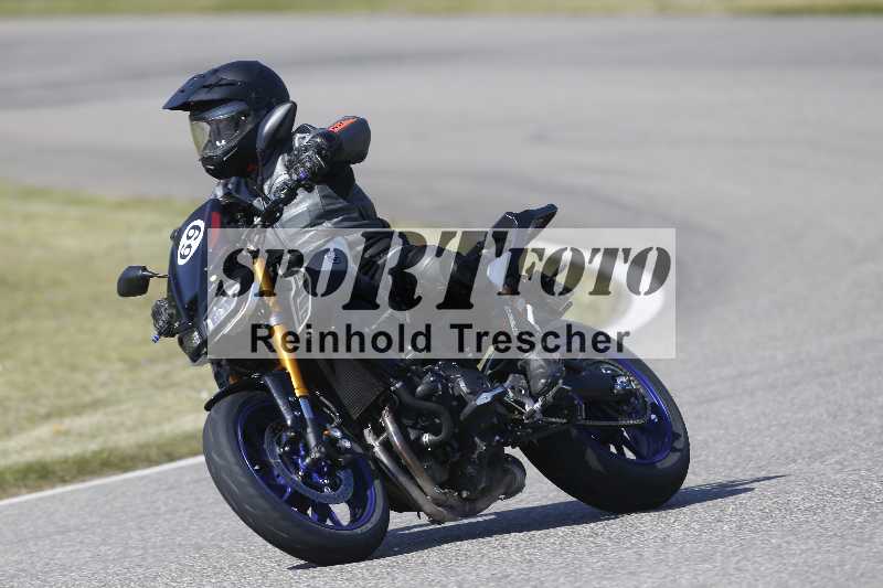 /01 02.04.2026 MAZ ADR/Gruppe gelb Gruppe gruen/69